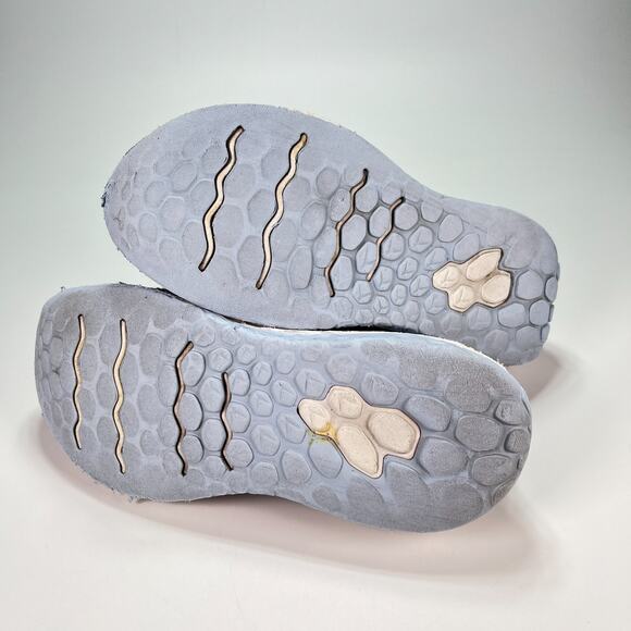 New Balance Fresh Foam More v2 Black Running Shoes Cushioned Comfort Womens Sz 8 - Picture 9 of 11